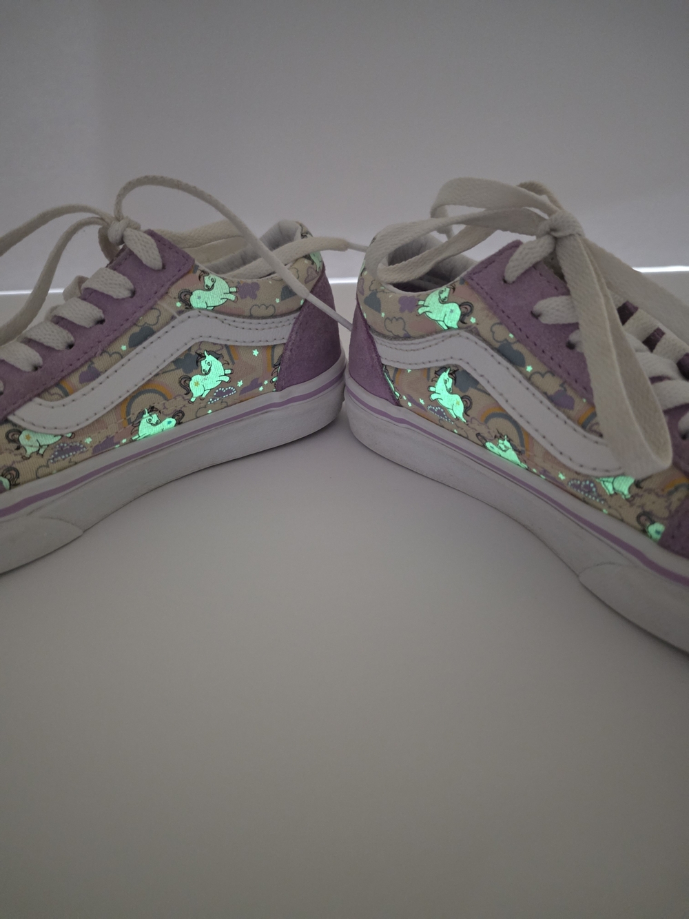 Vans Kids Lavender Unicorn Low-Top Sneakers with White Stripe - Picture 8 of 8